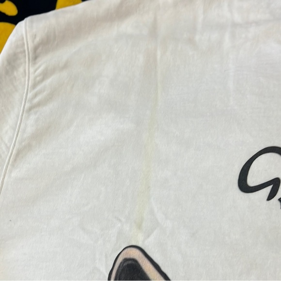 G WEST OVERSIZED WOLF TEE
 ( yellow marks of being folded ) - Picture 6 of 6